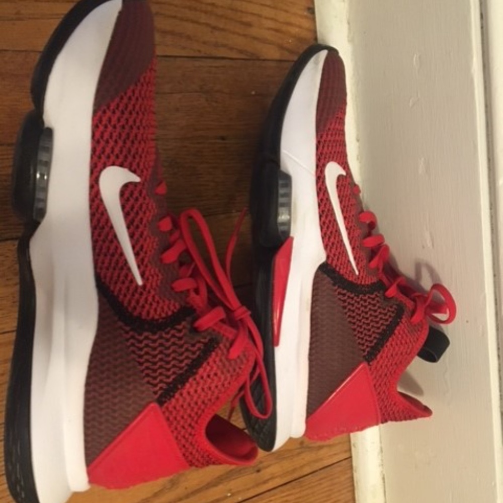 Nike Zoon Lebron Witness 4 Men's (or Teenager)